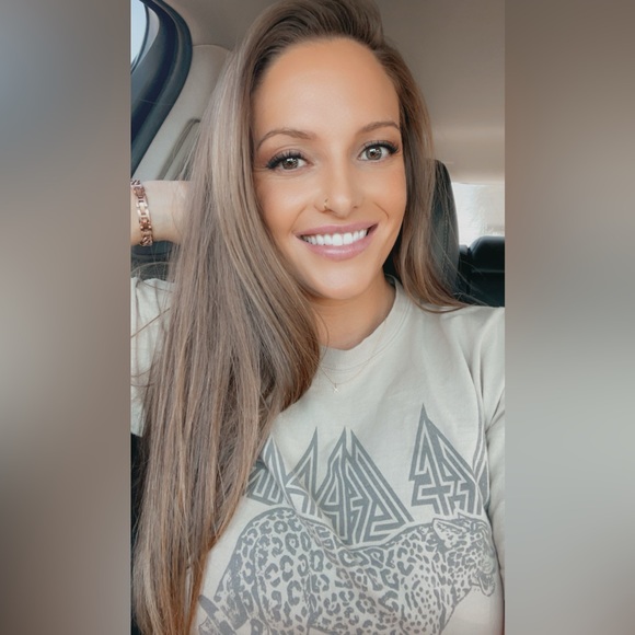 Meet your Posher, kORiANn - Picture 9 of 16